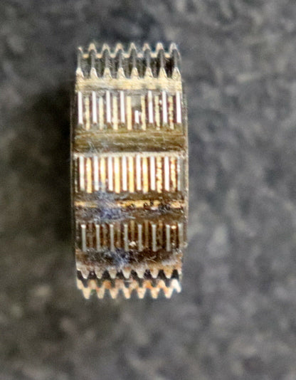 IMS Wälzfräser m= 0,3mm 20° EGW U2 1gg. Rechts 18x8x8mm 12 Spannuten HSS Rest 95%