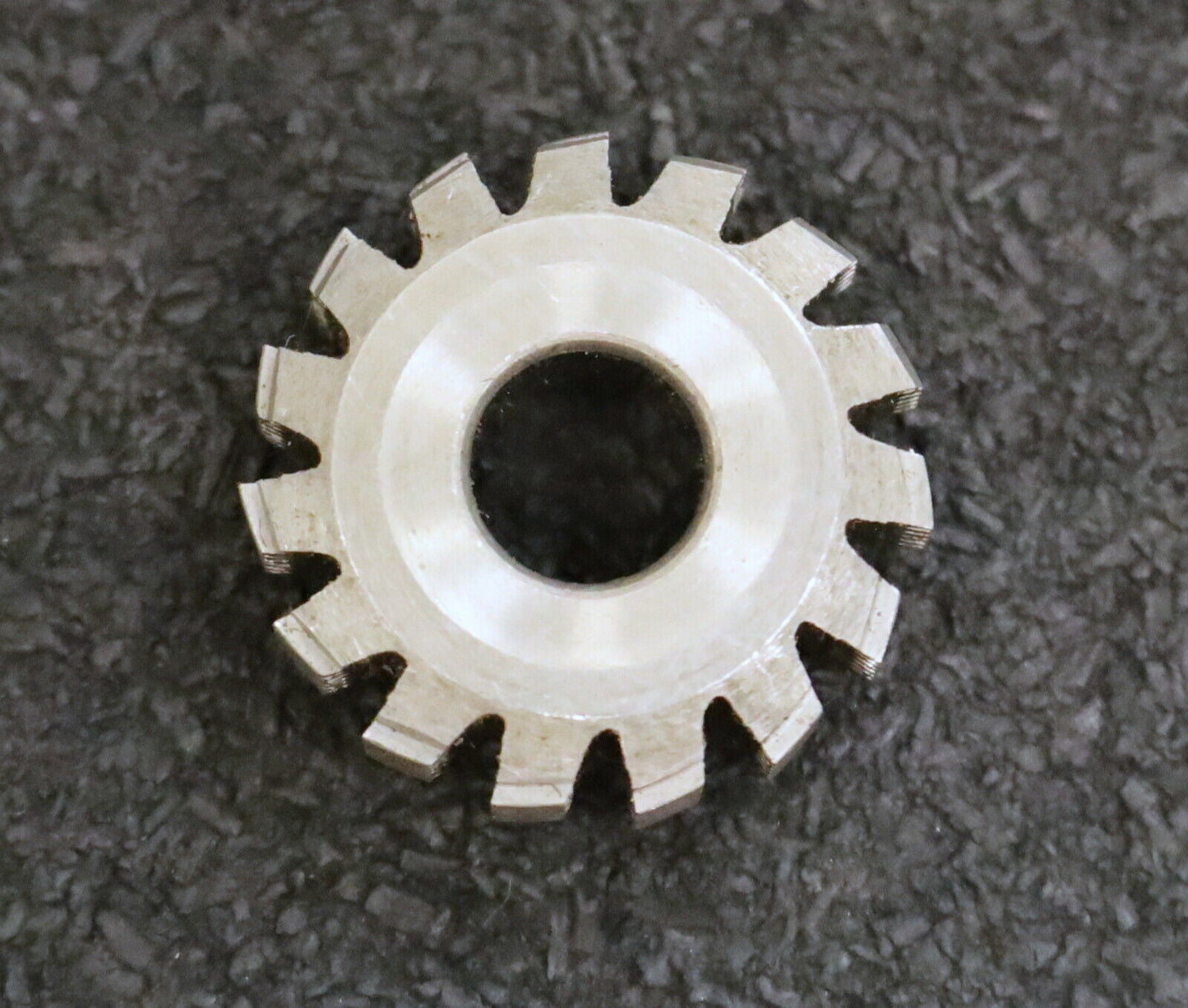 MIKRON Zykloid-Wälzfräser No. 18109 - Ø24x8xØ8mm 1gg. Rechts 15 Spanuten