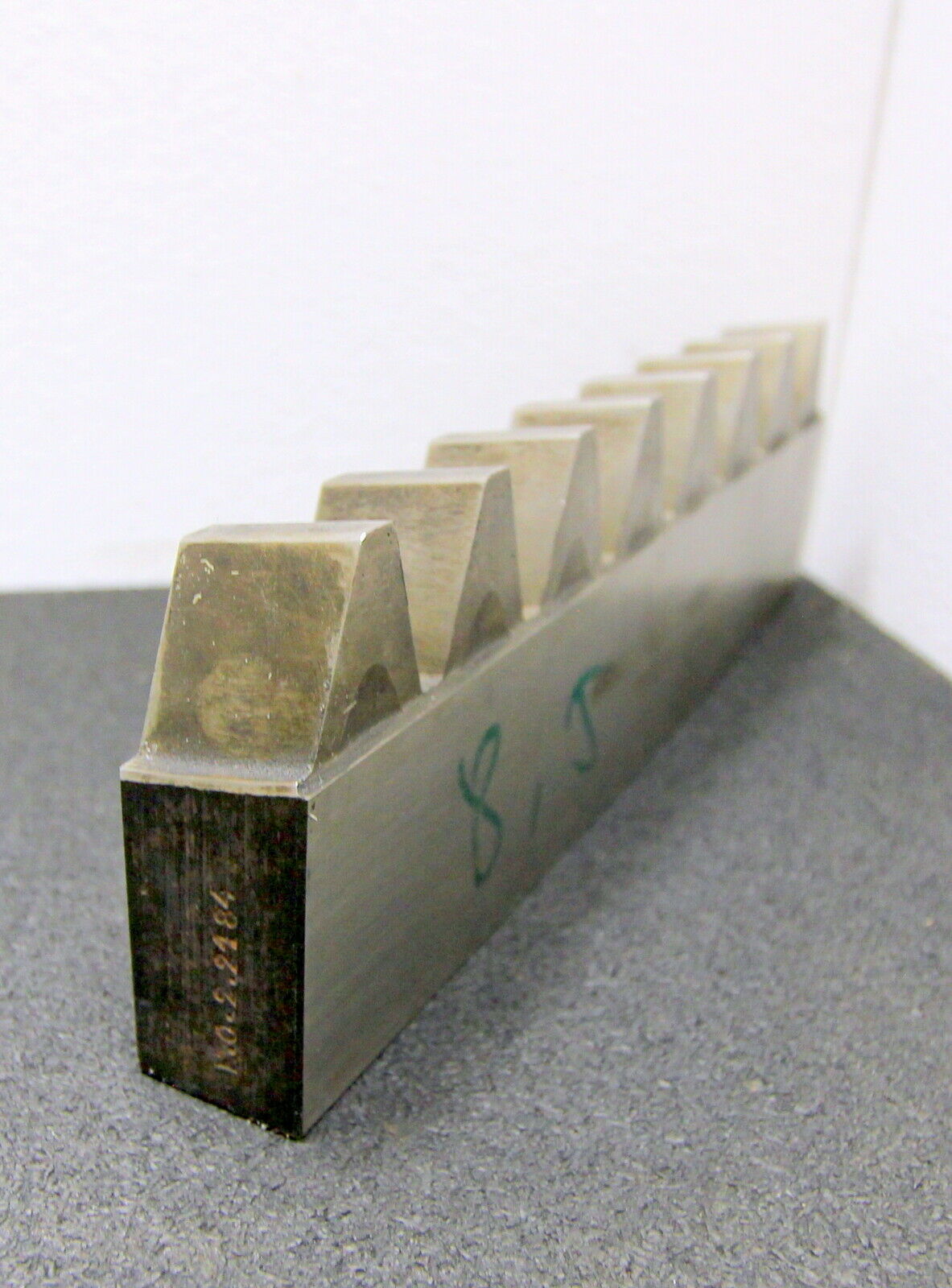 Hobelkamm rack cutter m= 8,5 20° 215x20mm 8 Z.