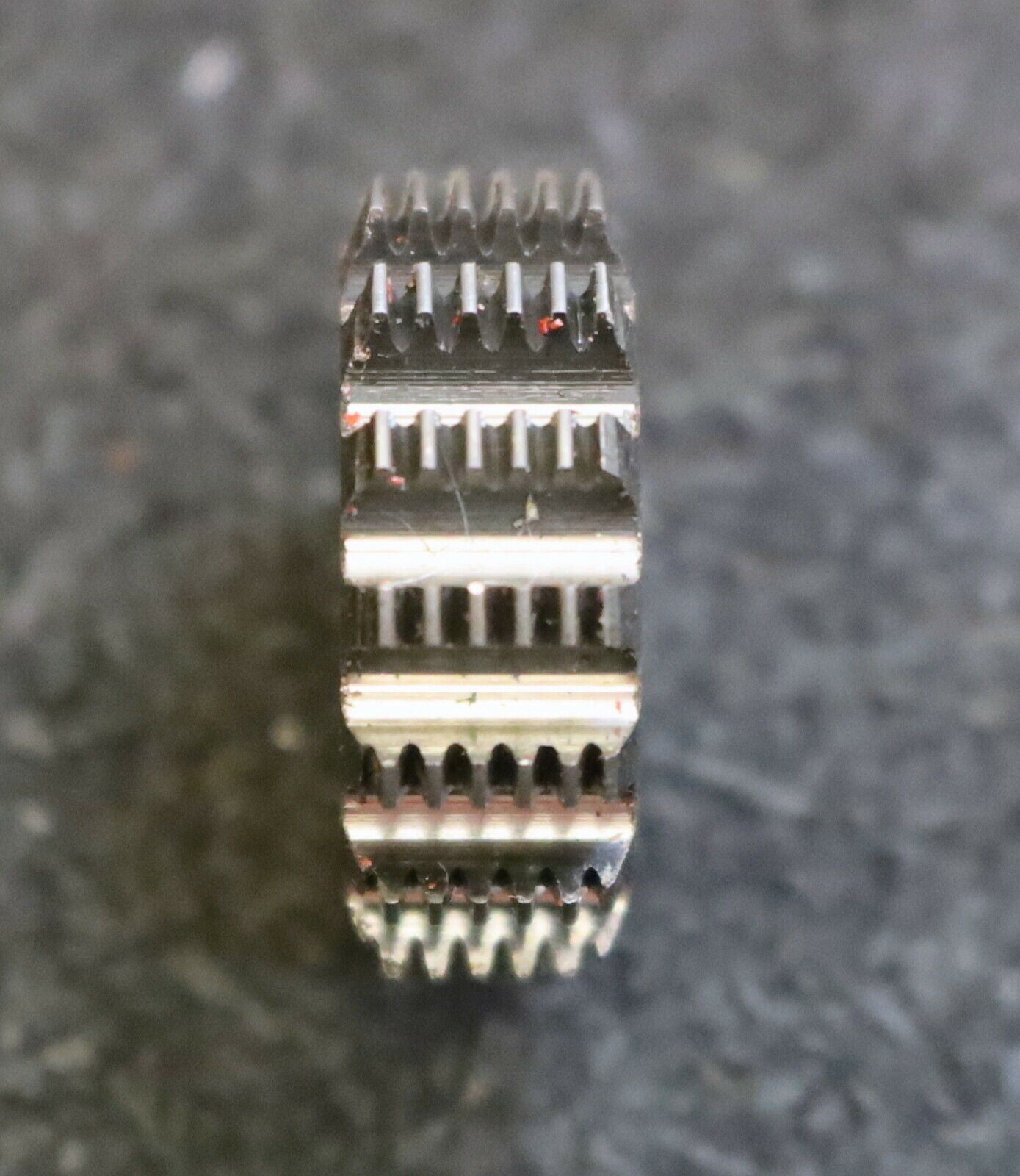 MIKRON Zykloid-Wälzfräser No. 31714 - Ø23x8xØ8mm 1gg. Rechts 15 Spanuten
