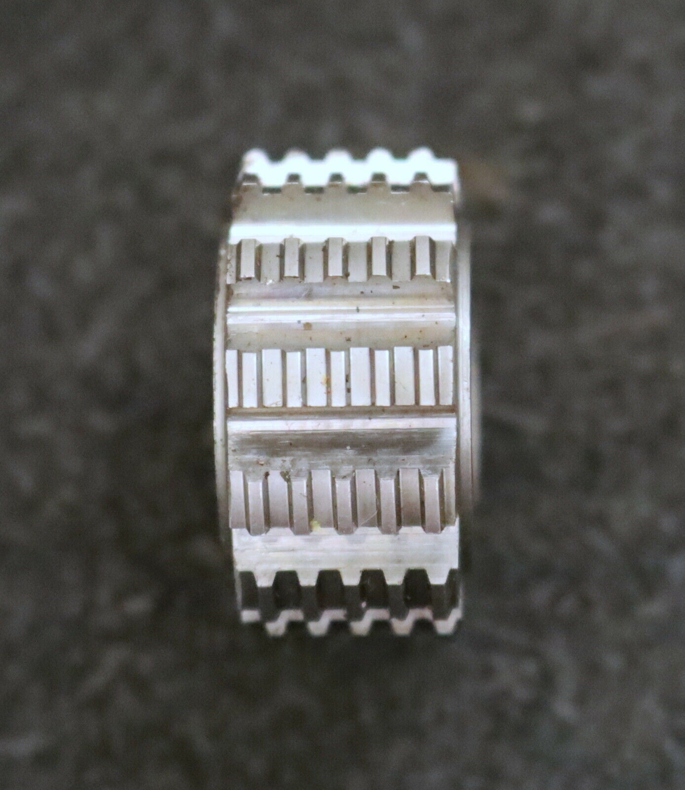 SCHNYDER Zahnriemenrad-Wälzfräser No. 17224 T 0,08" - B Abmessungen Ø24x12xØ8mm