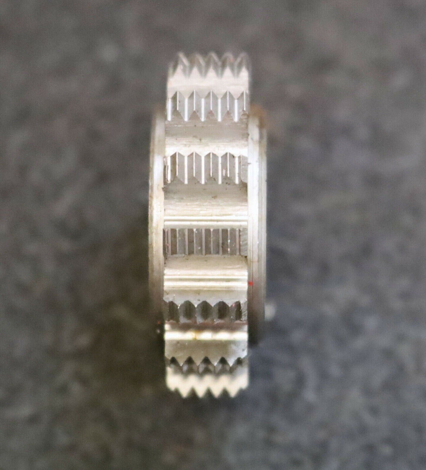 MIKRON Vollstahl-Wälzfräser No. 81517 m= 0,45 ho= 1,013 30° EGW - Ø32x10xØ8mm