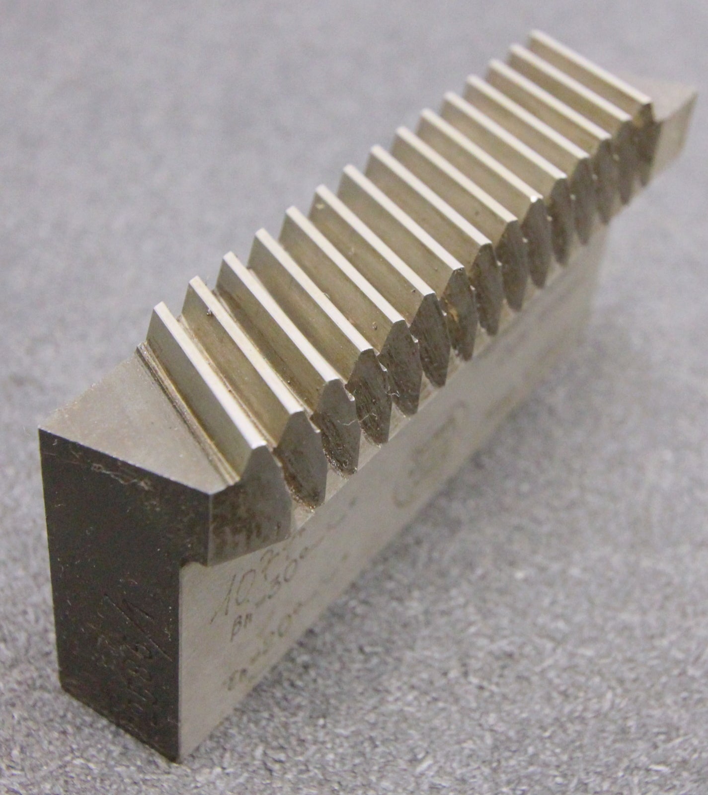 MAAG Hobelkamm rack cutter m= 1,7320 Eh 20° ßh= 30°