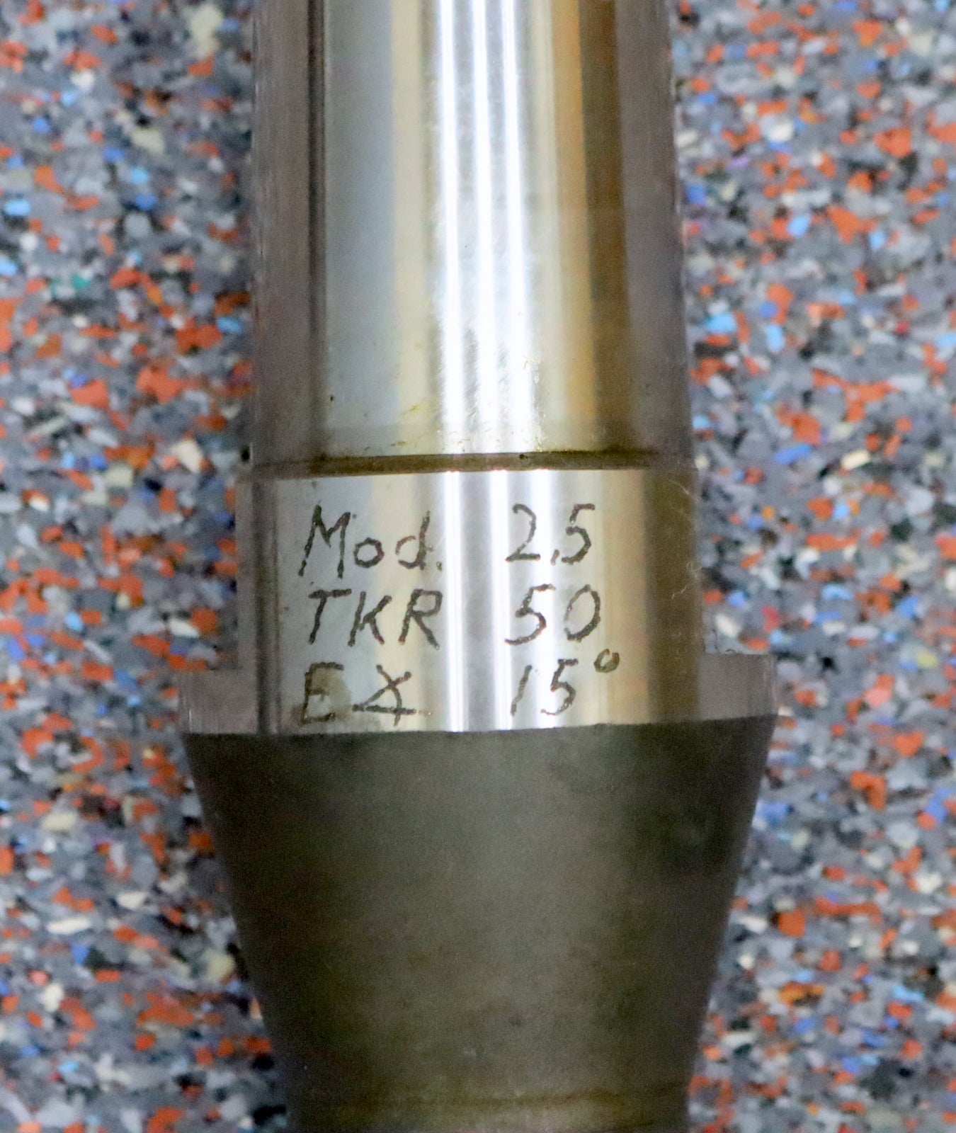 Bild des Artikels Schneckenrad-Schaftwälzfräser-Radialfräser-m-=-2,5mm-15°-EGW-/PA-TeilkreisØ-50mm