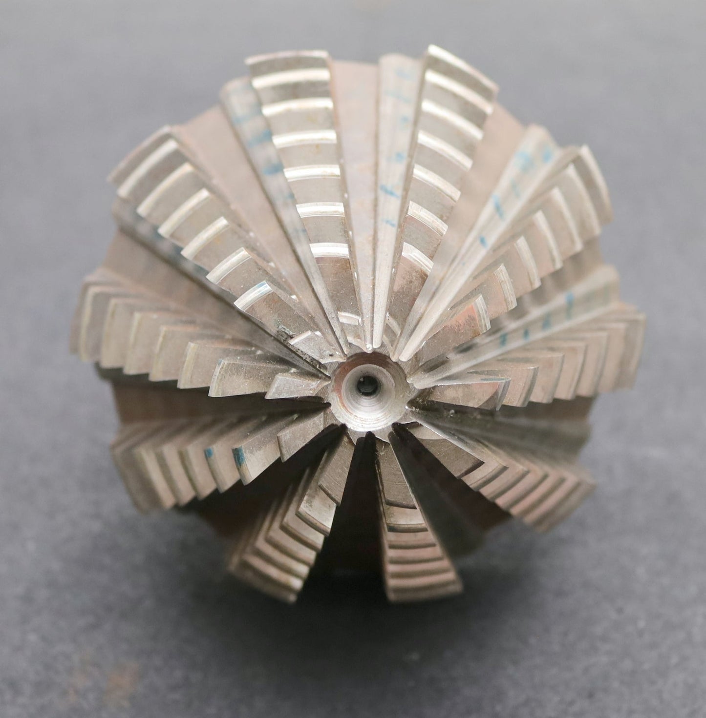 Bild des Artikels KLINGELNBERG-Tannenbaumfräser-Kegelradfräser-für-AFK-m=-5-linksgängig-20°-EGW