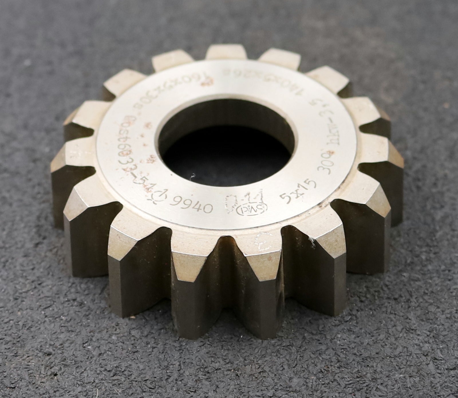 Bild des Artikels PWS-Scheibenschneidrad-für-Zahnwellen-DIN5480-m=5mm-EGW-30°-Z=15-Ø84x22xØ1-1/4"