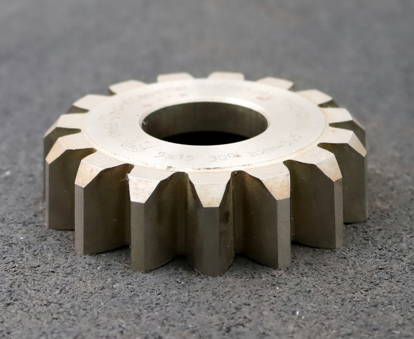 Bild des Artikels PWS-Scheibenschneidrad-für-Zahnwellen-DIN5480-m=5mm-EGW-30°-Z=15-Ø84x22xØ1-1/4"