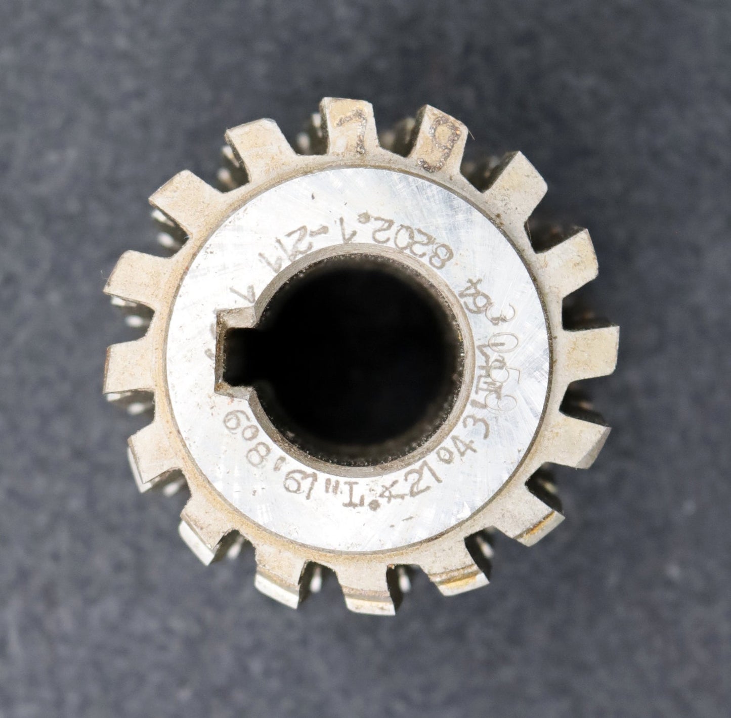 Bild des Artikels PWS-Keilwellen-Wälzfräser-3-Keile-16,18x19,46x5,96mm-spiralgenutet---Rest:-95%