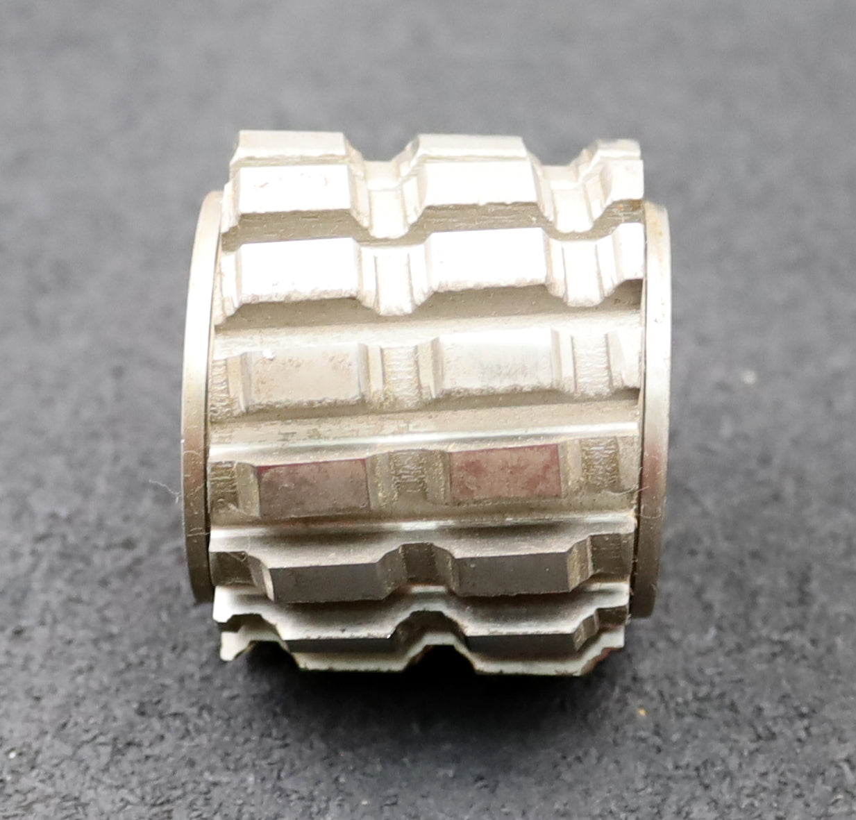 Bild des Artikels PWS-Keilwellen-Wälzfräser-3-Keile-16,18x19,46x5,96mm-spiralgenutet---Rest:-90%