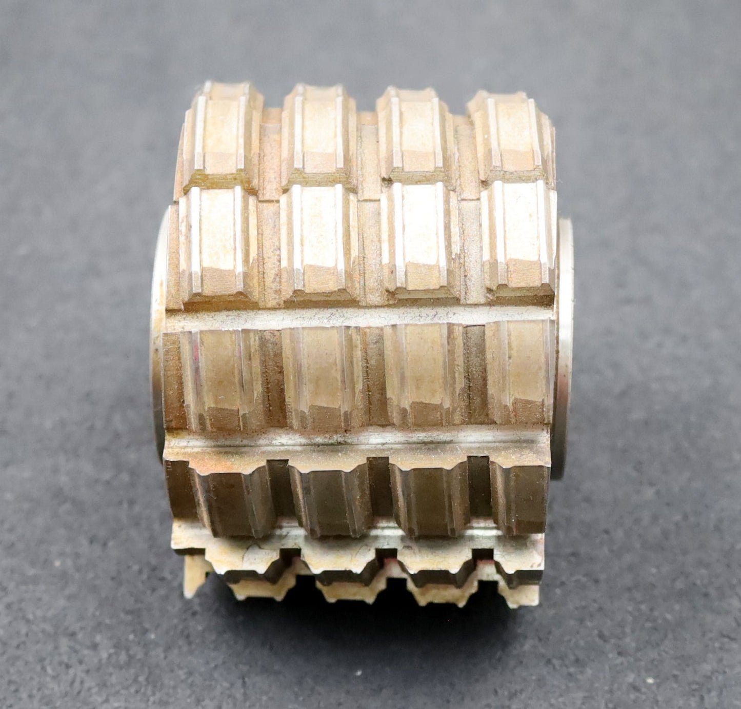 Bild des Artikels GWG-Keilwellen-Wälzfräser-4-Keile-18,3x21,7x6,3mm-mit-Höcker-!-spiralgenutet-!