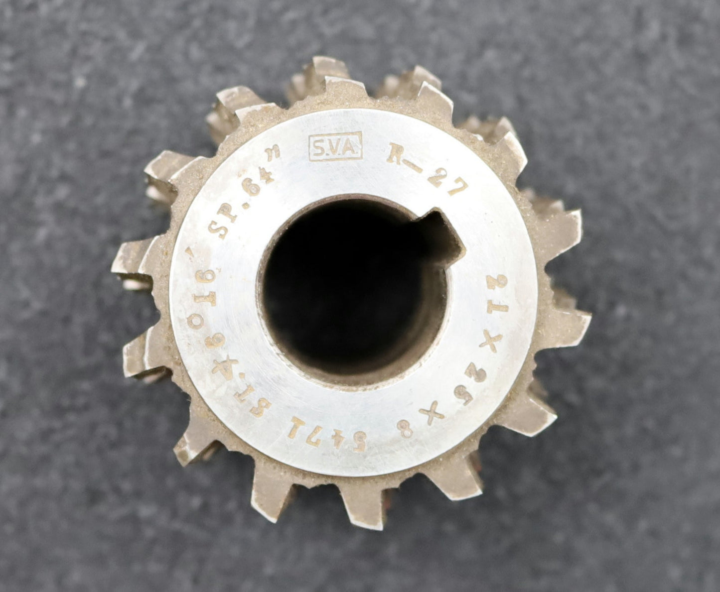 Bild des Artikels SVA-Keilwellen-Wälzfräser-4-Keile-DIN5471-21x25x8mm-mit-Höcker-!-spiralgenutet-!