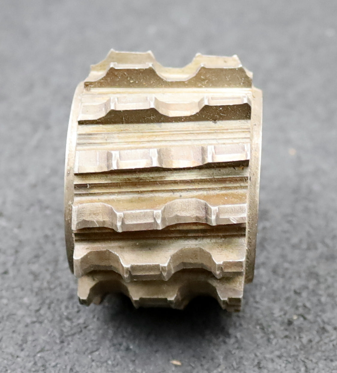 Bild des Artikels SVA-Keilwellen-Wälzfräser-4-Keile-DIN5471-21x25x8mm-mit-Höcker-!-spiralgenutet-!