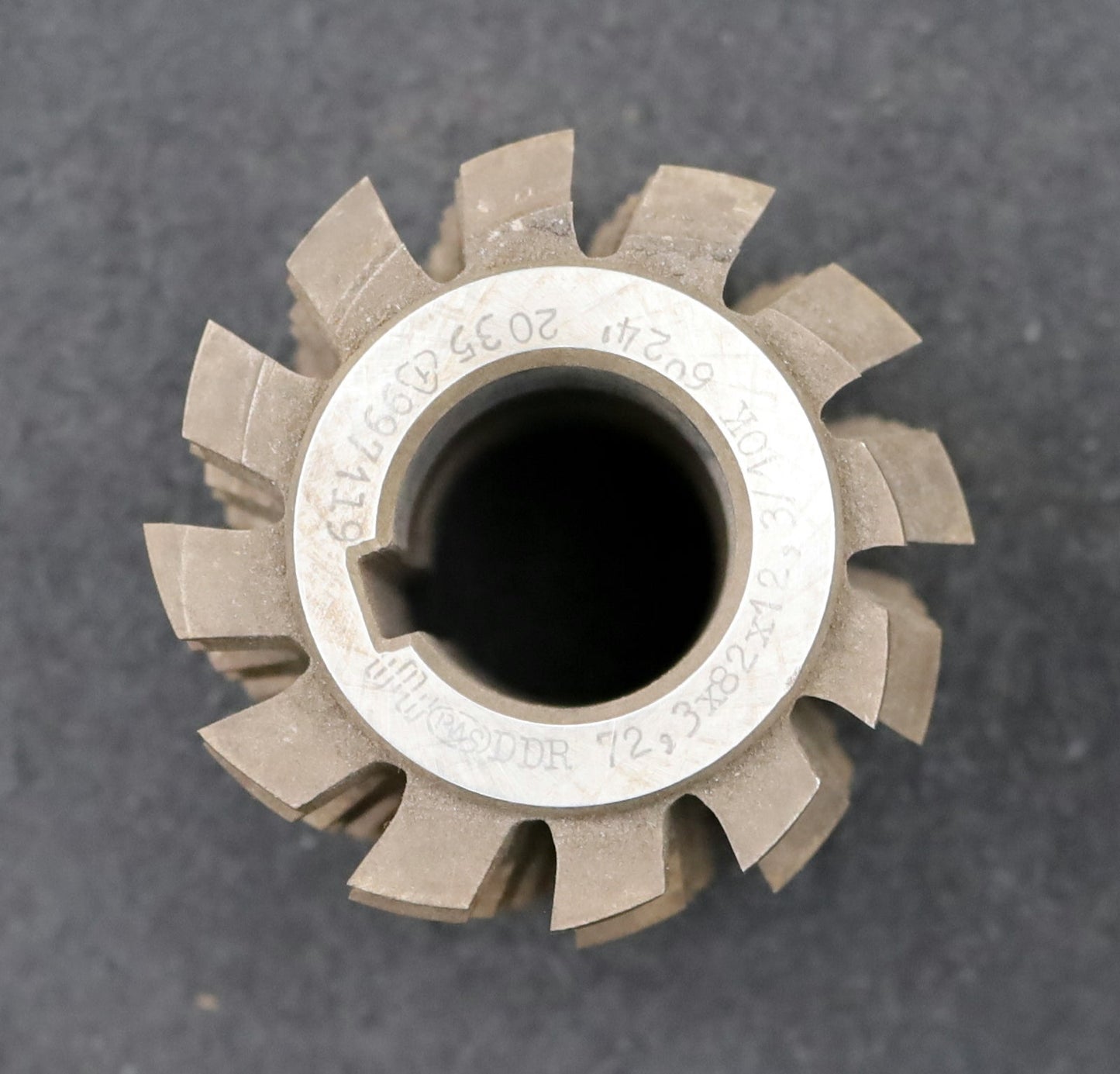 Bild des Artikels PWS-Keilwellen-Wälzfräser-10-Keile-72,3x82x12,3mm-Abmessungen-Ø76x79xØ32mm