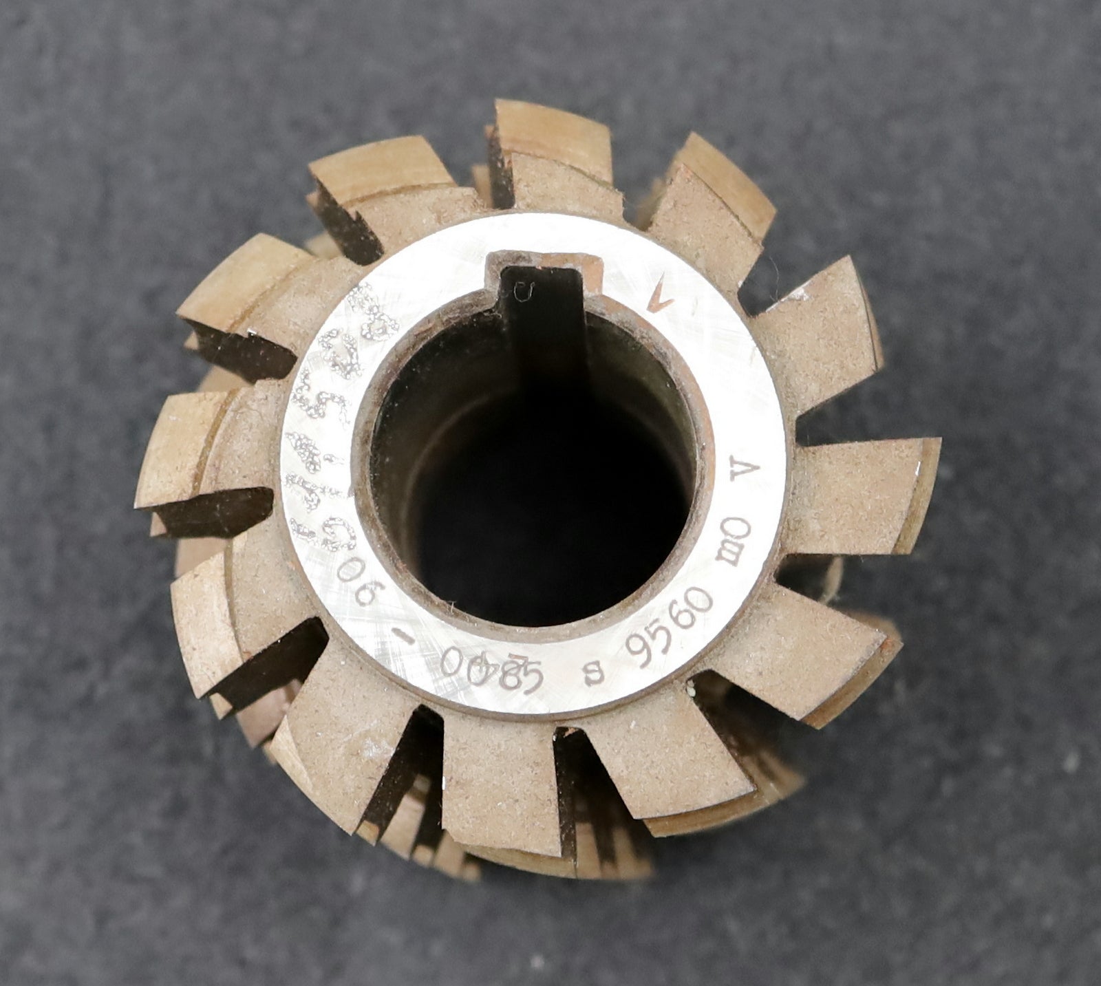Bild des Artikels PWS-Keilwellen-Wälzfräser-spline-hob-10-Keile-82,4x91,5x12,4mm-mit-Höcker-1gg.R.