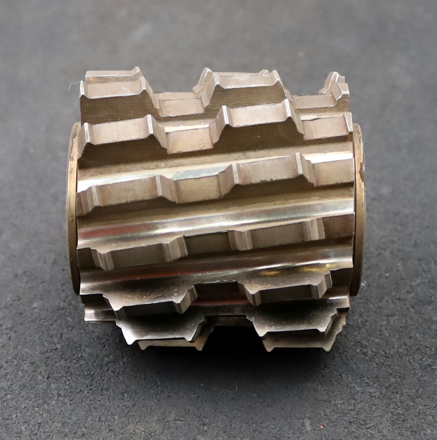 Bild des Artikels PWS-Keilwellen-Wälzfräser-spline-hob-6-Keile-68,4x77,5x16,4mm-mit-Höcker-mit-LKN