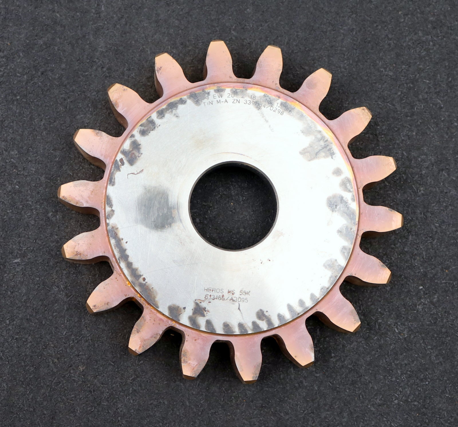 Bild des Artikels HEROS-Scheibenschneidrad-gear-shaper-m=-9mm-EGW=-20°-Z=-18-Hkw-1,25m