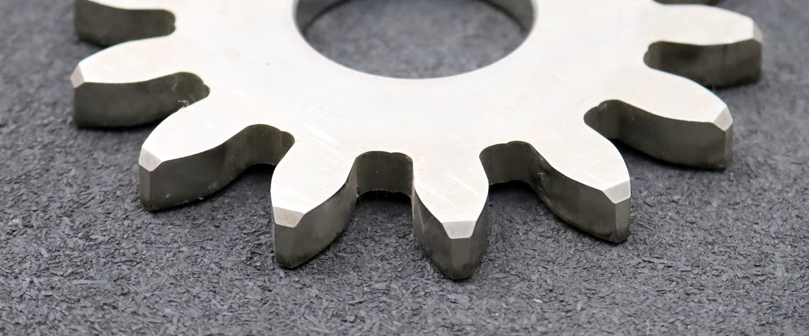 Bild des Artikels LORENZ-Scheibenschneidrad-gear-shaper-m=-8mm-EGW=-20°-Z=-14-hkw=-1,25m