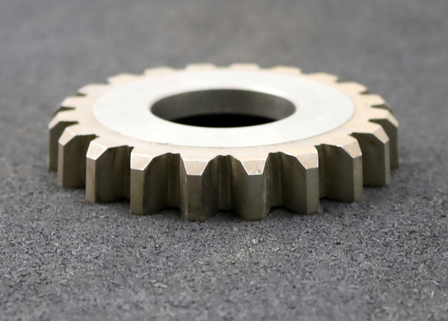 Bild des Artikels PWS-Scheibenschneidrad-für-Zahnwellen-DIN5480-m=-5mm-EGW-30°-Z=-20-hkw-=-0,65.m