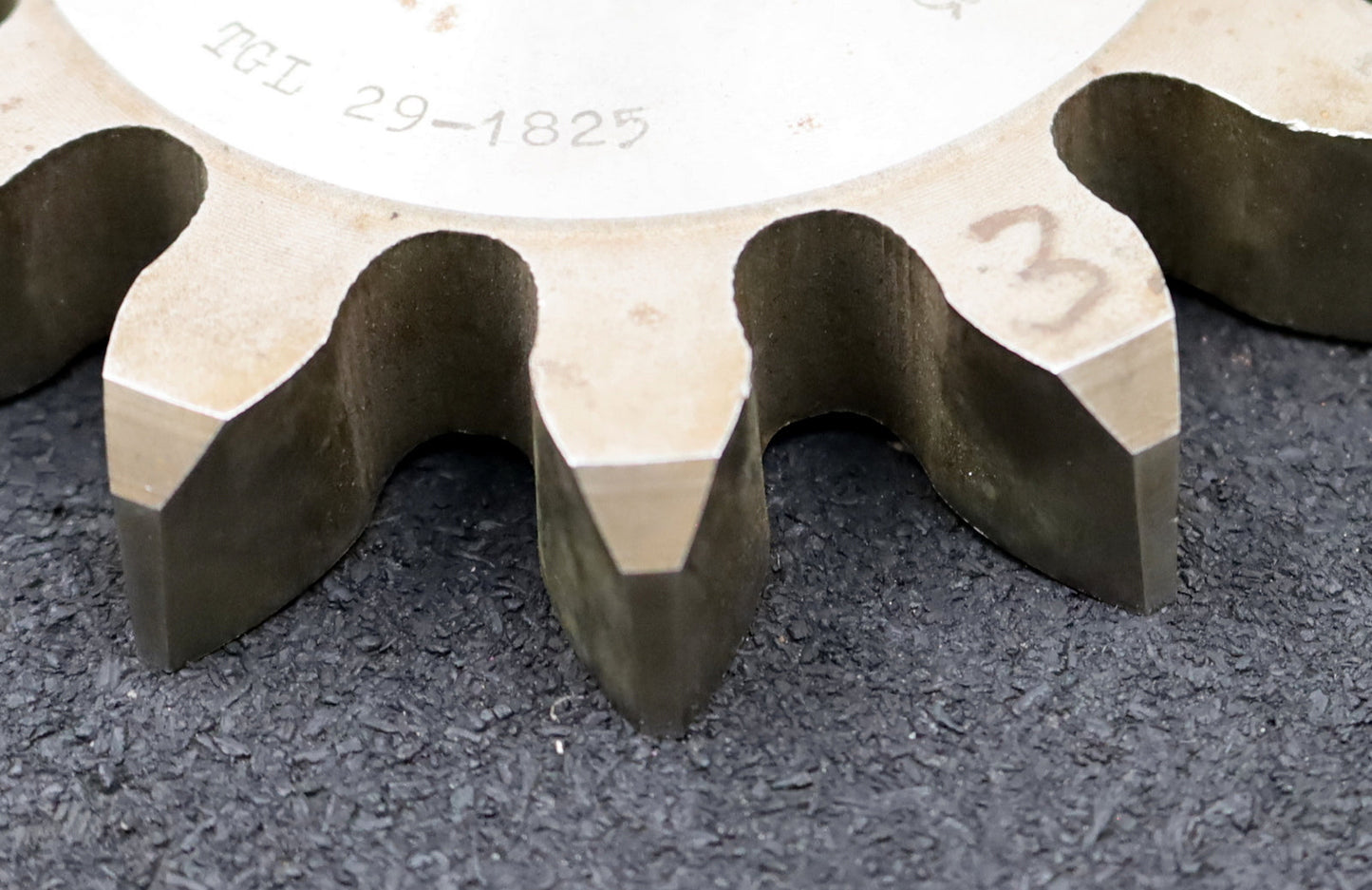 Bild des Artikels PWS-Scheibenschneidrad-gear-shaper-m=-8mm-EGW=-20°-Z=-13-Ø-127-x-18-x-Ø-1-1/4"