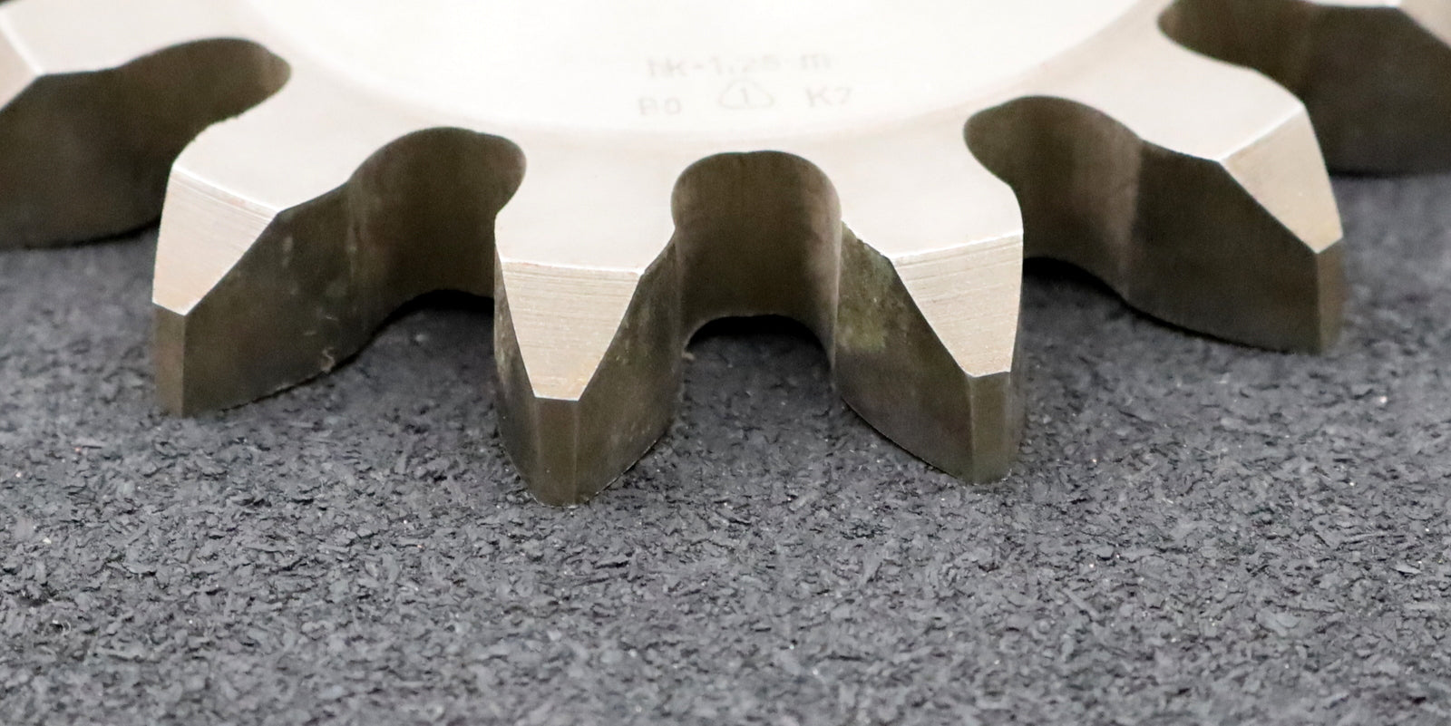 Bild des Artikels PWS-Scheibenschneidrad-gear-shaper-m=-8mm-EGW=-20°-Z=-13-BP-II-Ø-127x16xØ-1-1/4"