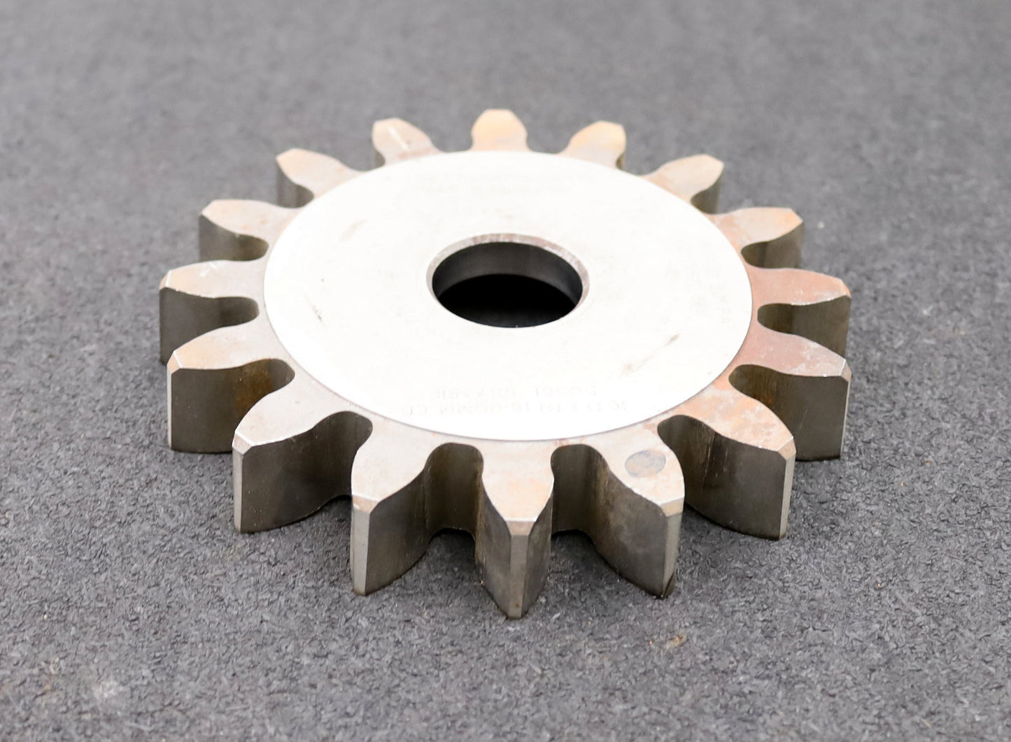 Bild des Artikels ACEDES-GEARTOOLS-Scheibenschneidrad-gear-shaper-m=-8mm-EGW=-20°-Z=-16-18.00mm