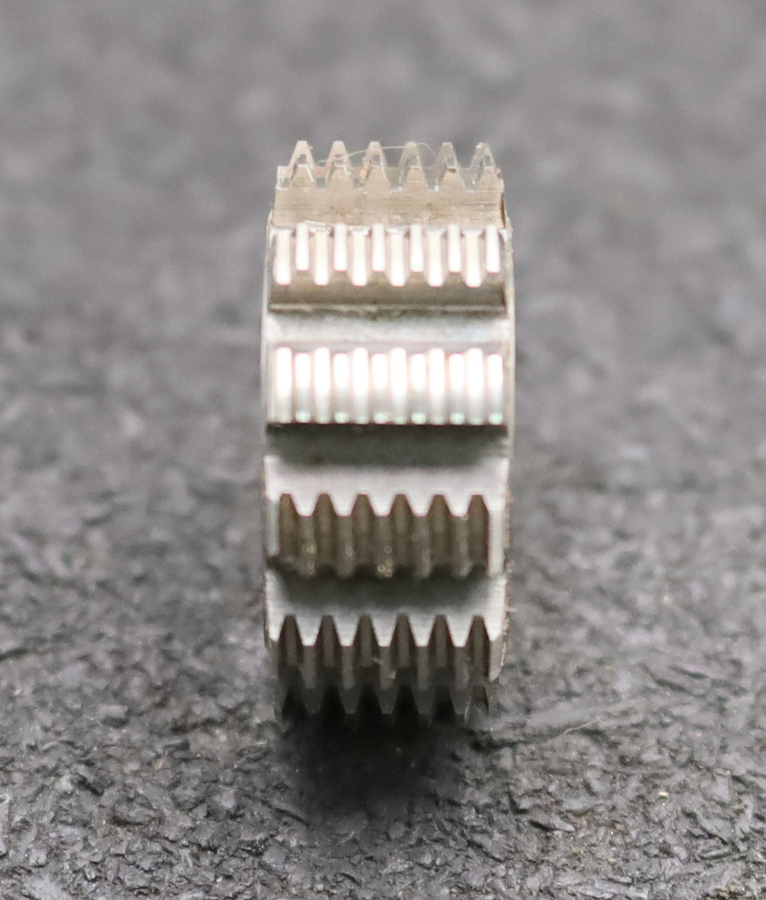 Bild des Artikels IMS-Vollstahl-Wälzfräser-m=-0,475mm-20°-EGW-DIN867-1gg.-Rechts-Ø24x10xØ8mm