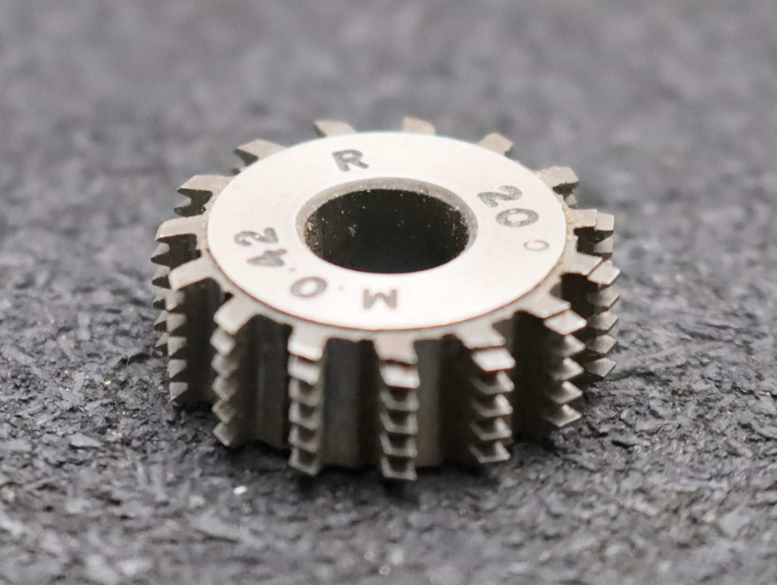 Bild des Artikels Vollstahl-Wälzfräser-m-=-0,42mm-20°-EGW-Bezugsprofil-DIN867-1gg.-rechts