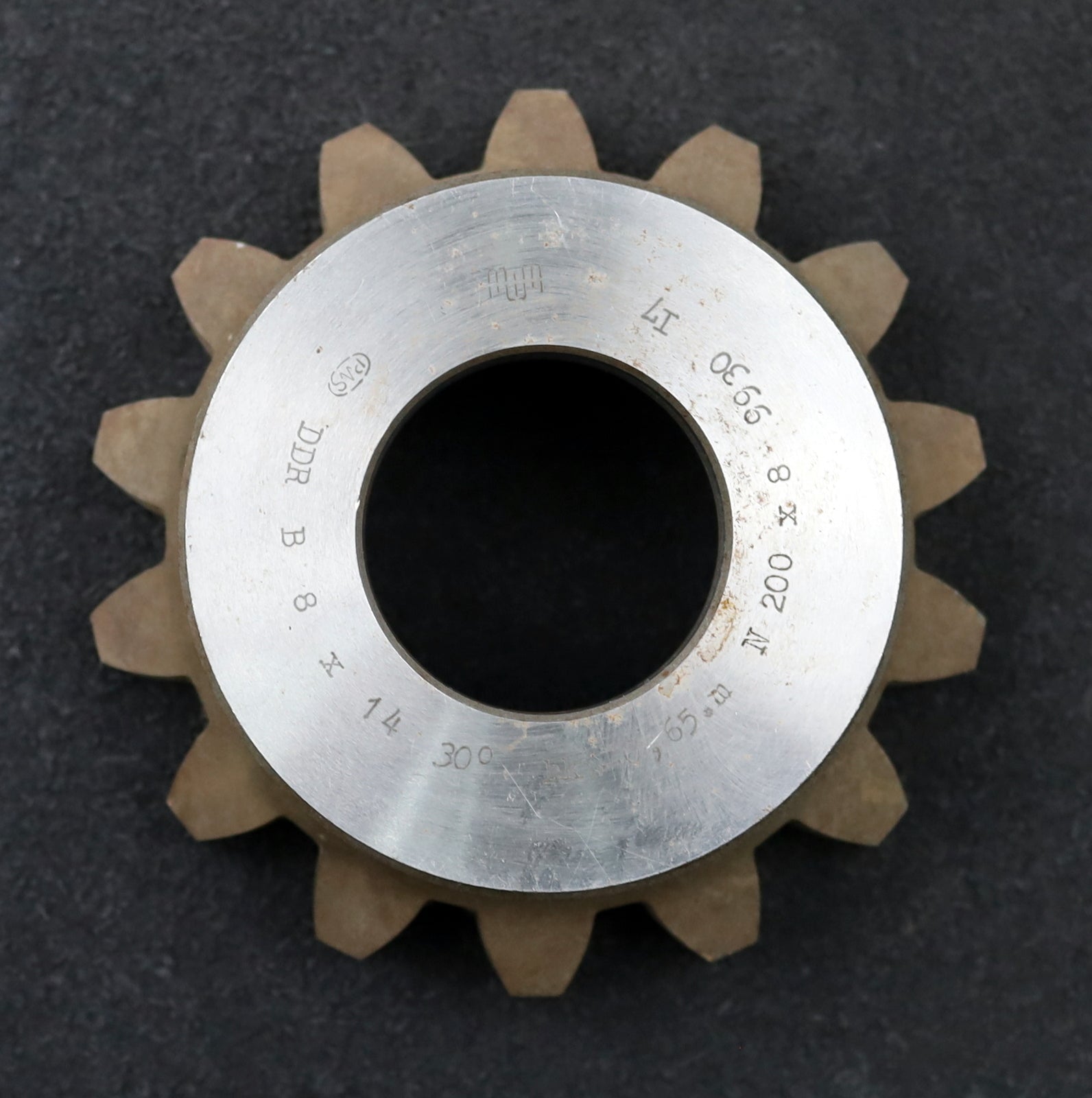 Bild des Artikels PWS-Glockenschneidrad-für-Zahnwellen-DIN5480-m=8mm-EGW-30°-Z=14-Restbreite-17mm