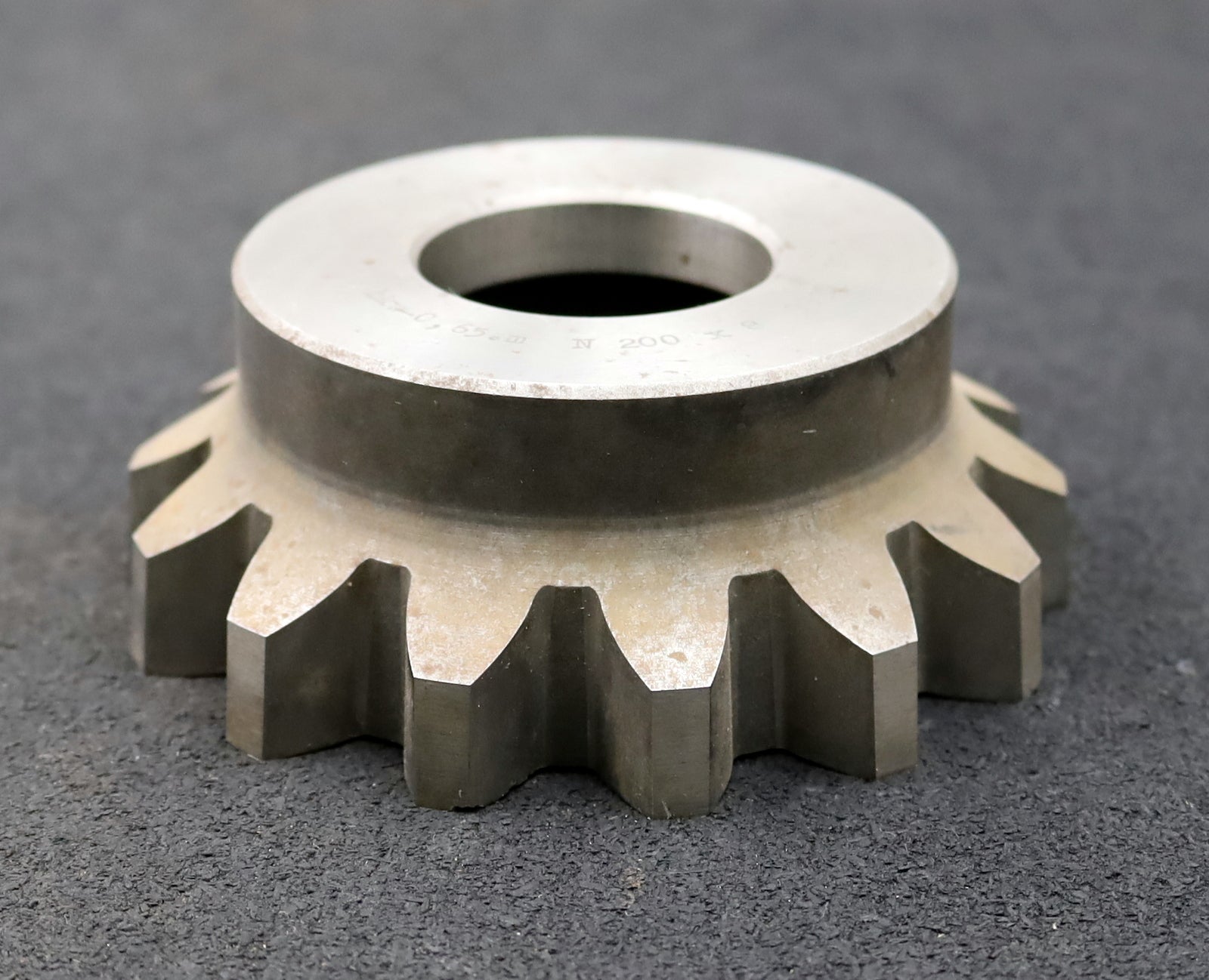 Bild des Artikels PWS-Glockenschneidrad-für-Zahnwellen-DIN5480-m=8mm-EGW-30°-Z=14-Restbreite-14mm