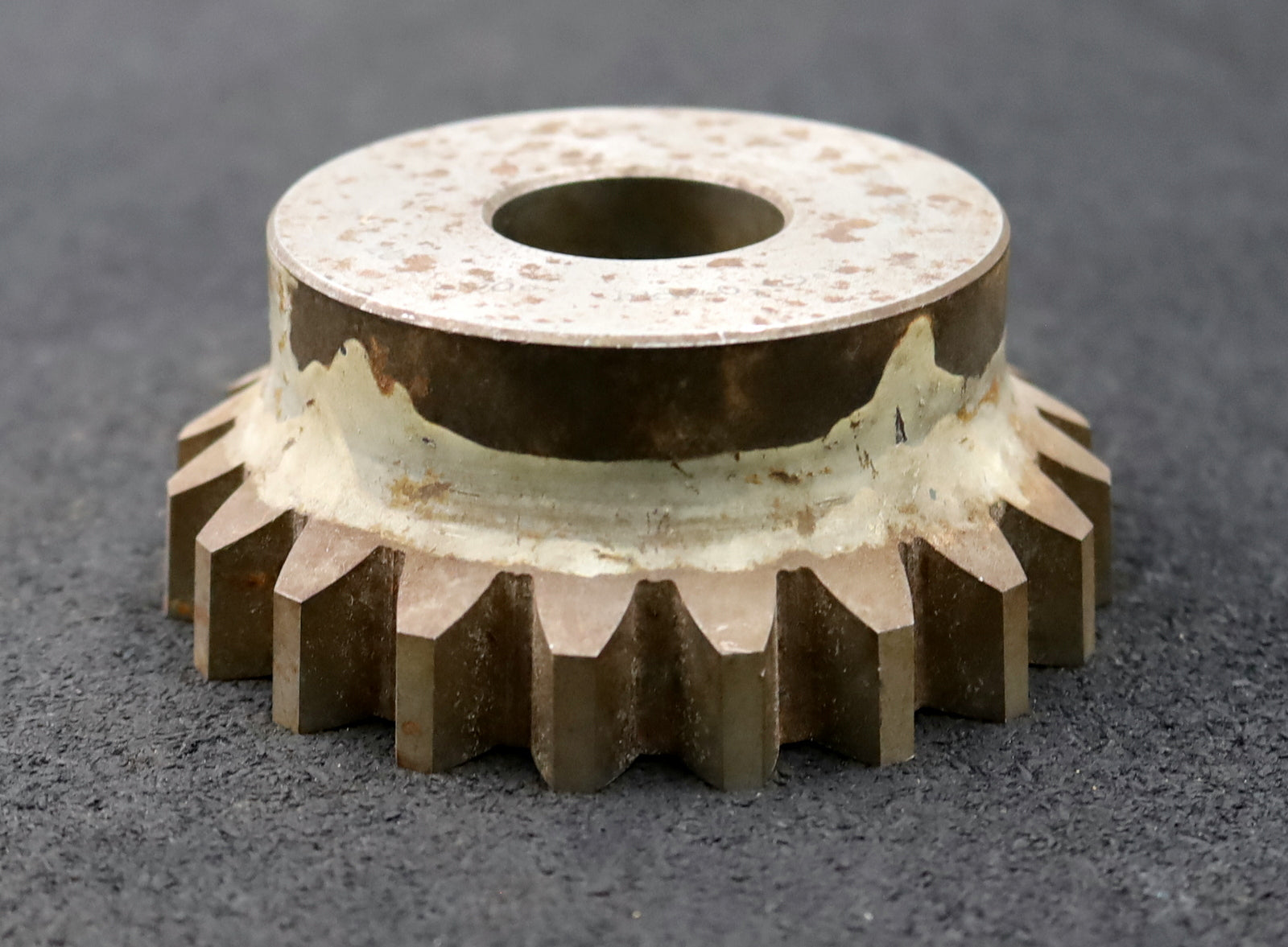 Bild des Artikels PWS-Glockenschneidrad-für-Zahnwellen-DIN5480-m=5mm-EGW-30°-Z=20-Ø107x44xØ1-1/4"