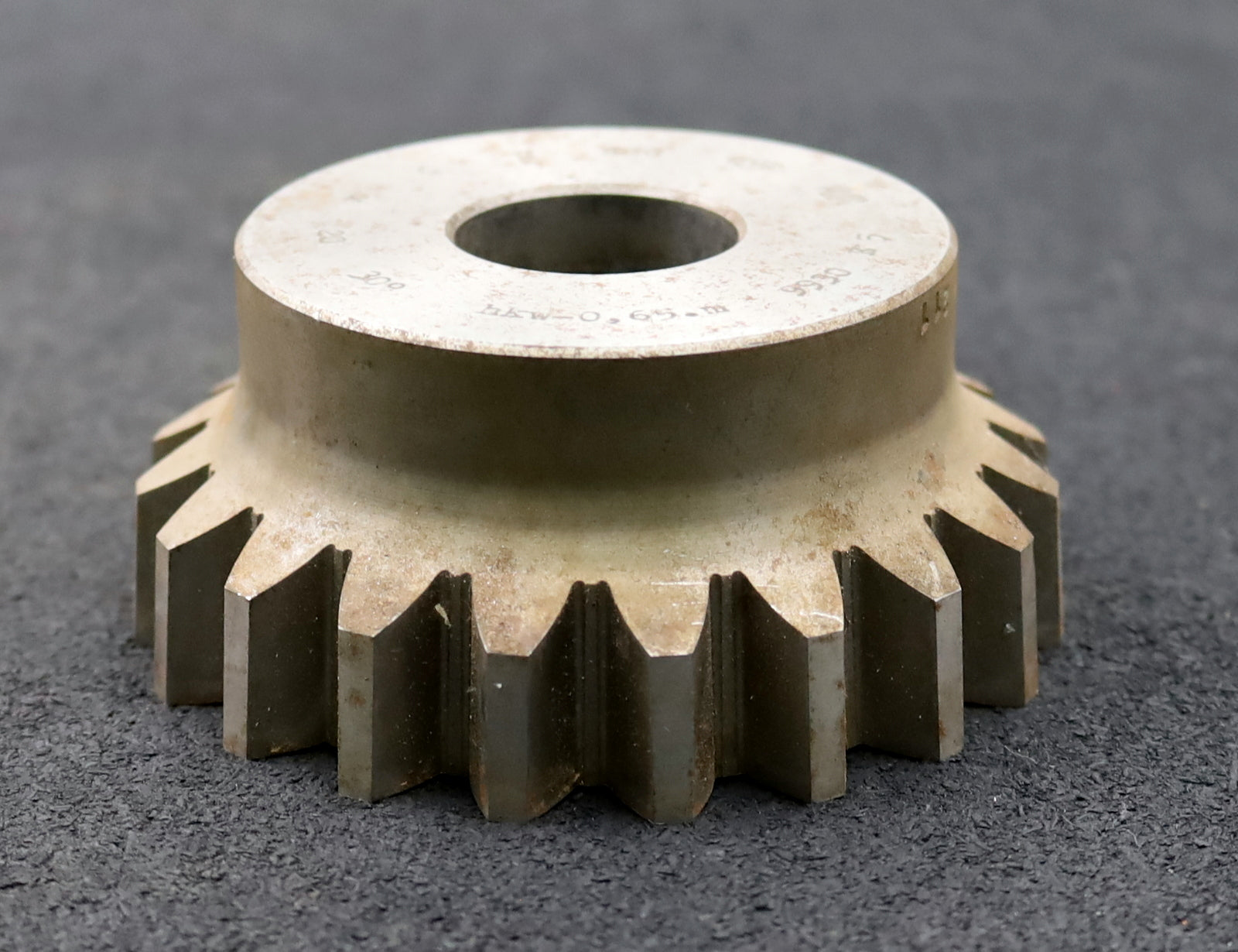 Bild des Artikels PWS-Glockenschneidrad-für-Zahnwellen-DIN5480-m=5mm-EGW-30°-Z=20-Restbreite-13mm