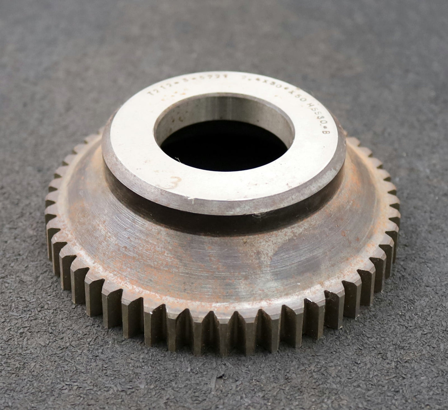 Bild des Artikels Glockenschneidrad-für-Zahnwellen-DIN5480-m=2,4mm-EGW-30°-Z=50-Ø124x41xØ1-3/4"