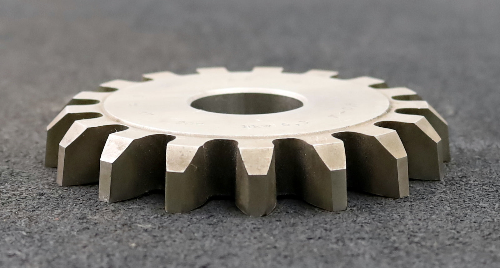 Bild des Artikels PWS-Scheibenschneidrad-m=6mm-EGW-20°-Z=17-hkw-6,3-Ø114x16xØ1-1/4"-gebraucht
