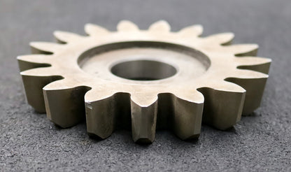 Bild des Artikels PWS-Scheibenschneidrad-m=6mm-EGW-20°-Z=17-BP-II-Ø117x20xØ1-1/4"-gebraucht