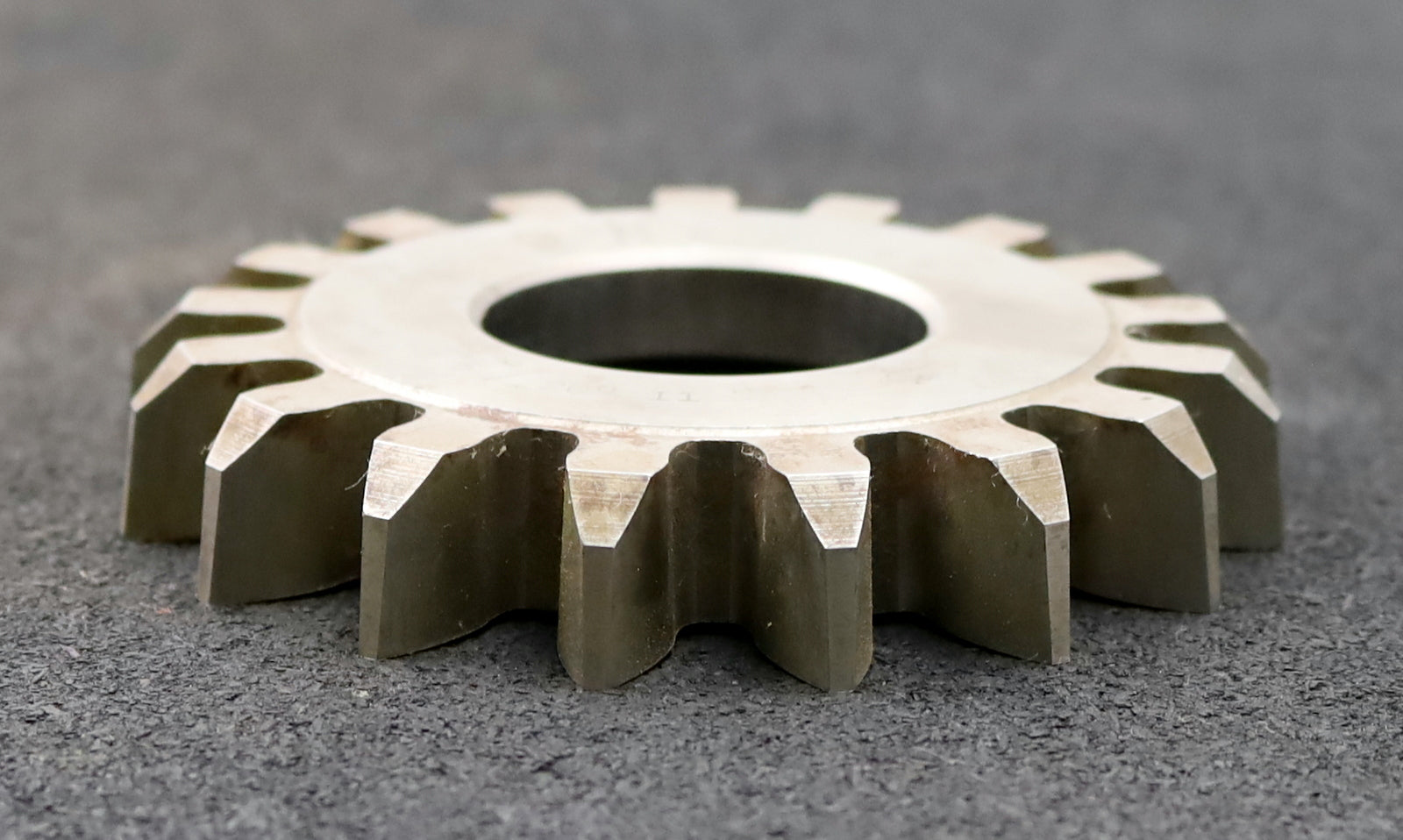 Bild des Artikels PWS-Scheibenschneidrad-m=6mm-EGW-20°-Z=17-BP-II-Ø117x19xØ1-3/4"-gebraucht