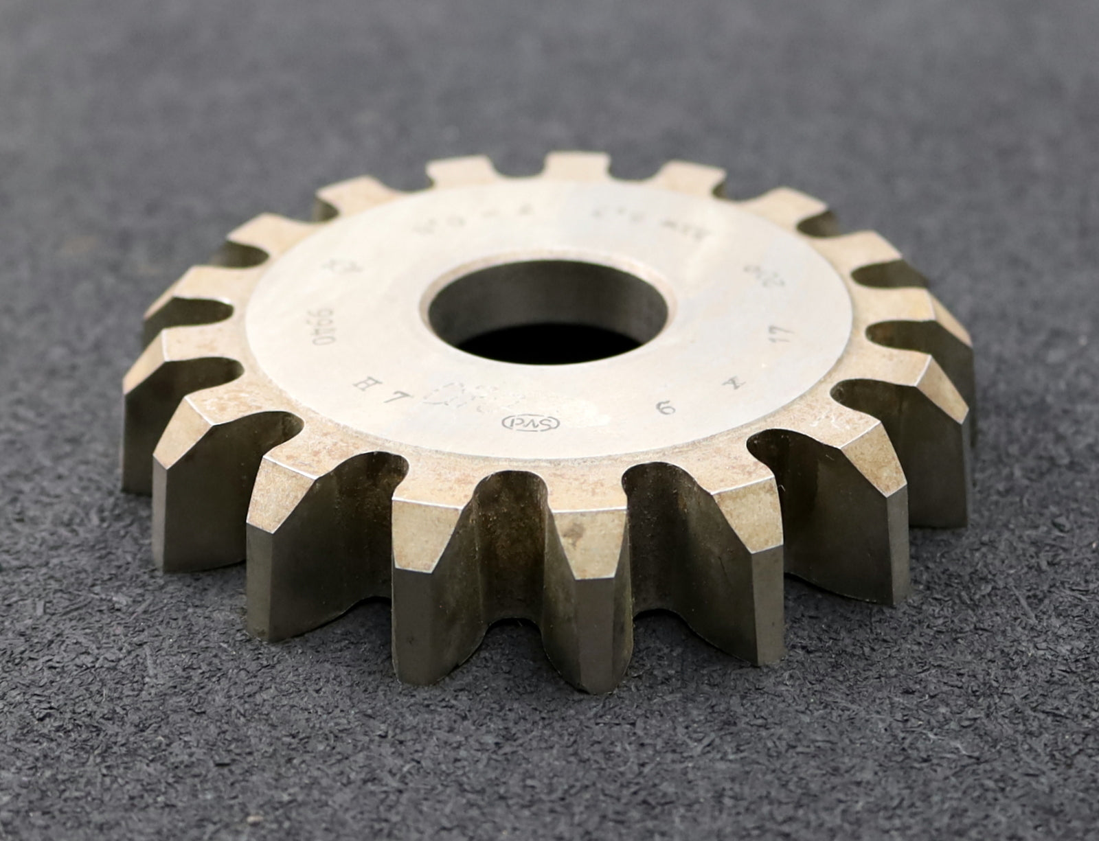 Bild des Artikels PWS-Scheibenschneidrad-gear-shaper-m=6mm-20°-EGW-Z=17-hkw-6,3m-Ø114x21xØ1-1/4"