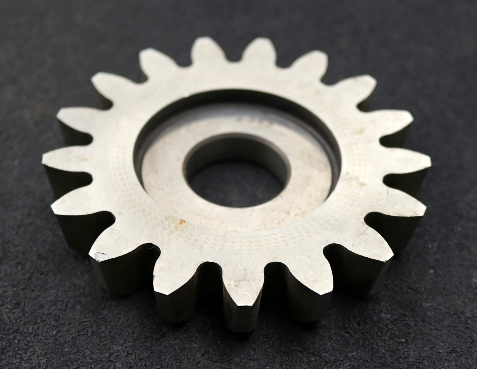 Bild des Artikels PWS-Scheibenschneidrad-gear-shaper-m=6mm-20°-EGW-Z=17-hkw-6,3m-Ø114x21xØ1-1/4"