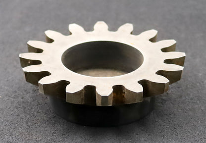 Bild des Artikels PWS-Glockenschneidrad-gear-shaper-m=-7mm-EGW-20°-Z=-16-Ø126x39xØ1-1/4"-DIN1826