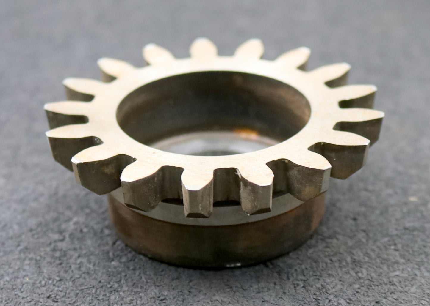 Bild des Artikels KLINGELNBERG-Scheibenschneidrad-m=-4,5mm-EGW-20°-Z=17-Hkw-1,25m-Ø85x32xØ1-1/4"