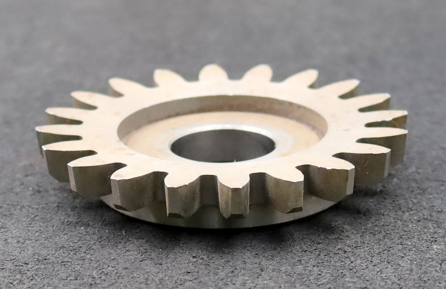 Bild des Artikels SIZ-/-СИЗ-Scheibenschneidrad-gear-shaper-m=-5mm-EGW-20°-Z=20-Ø112x20xØ1-1/4"-HSS