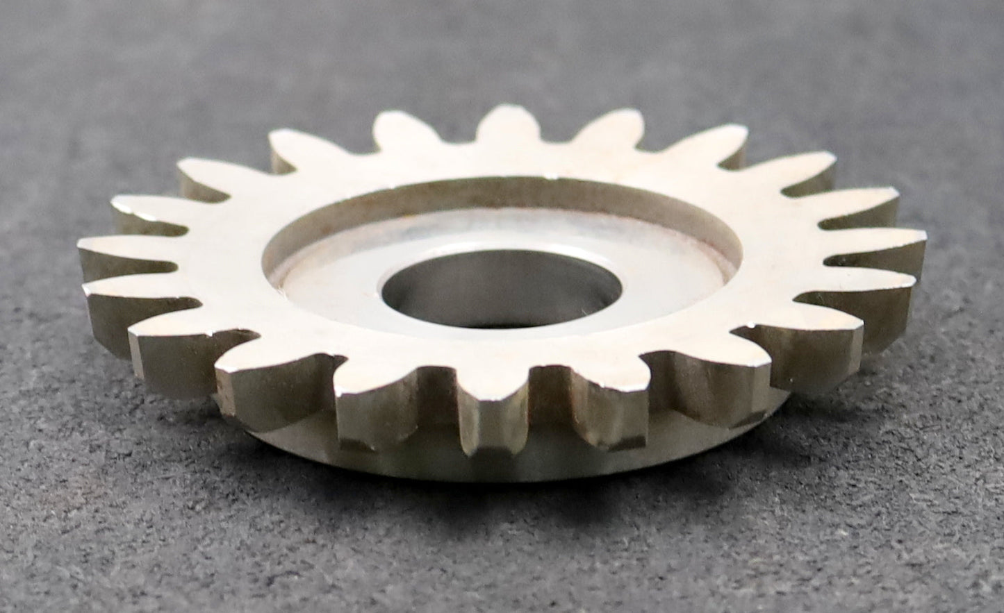 Bild des Artikels SIZ-/-СИЗ-Scheibenschneidrad-gear-shaper-m=-5mm-EGW-20°-Z=20-Ø112x19xØ1-1/4"-HSS