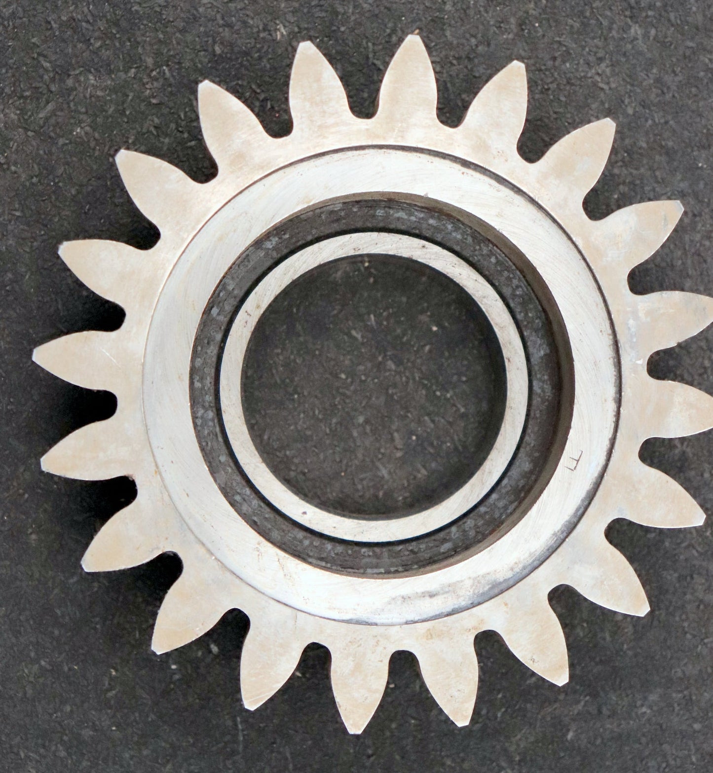 Bild des Artikels Scheibenschneidrad-m=-5mm-EGW-20°-Z=-20-Ø114x33xØ1-3/4"-Qualität-A-HSS