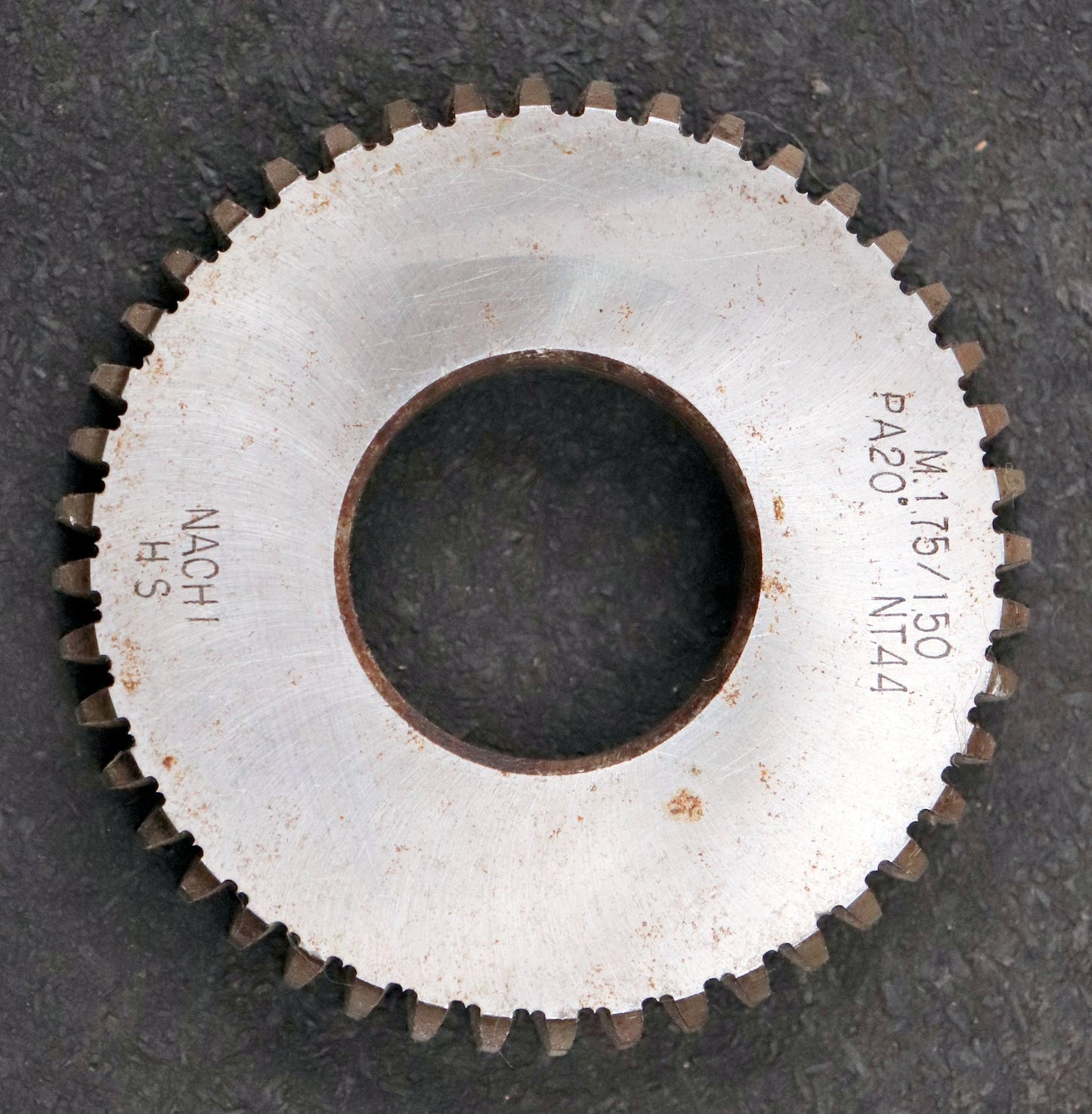 Bild des Artikels NACHI-Schaftschneidrad-gear-shaper-m=-1,75mm-EGW-20°-Z=-44-Ø81x17xØ1-1/4"