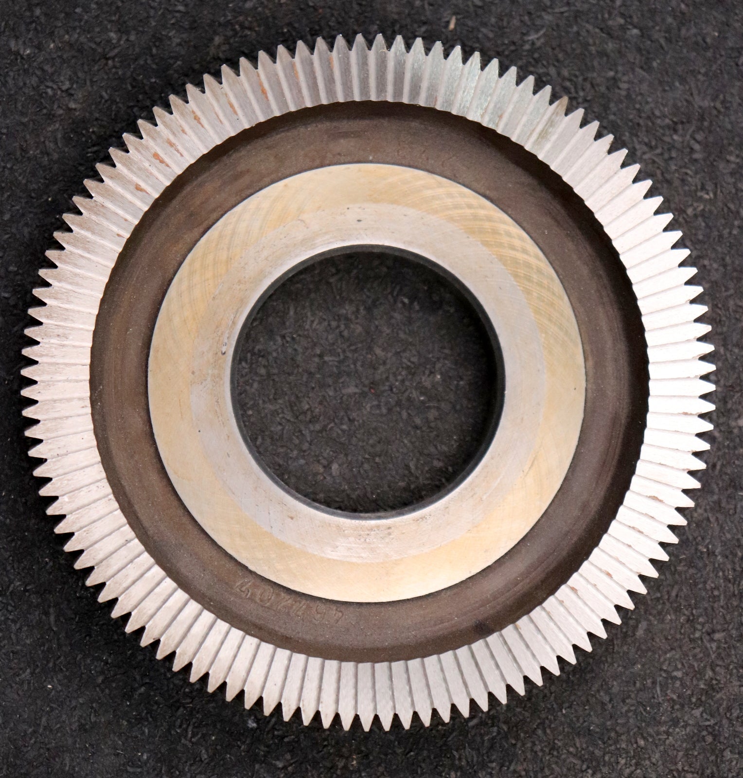 Bild des Artikels LORENZ-Glockenschneidrad-mit-Treppenschliff-m=-1mm-EGW-20°-Z=-108-ß-15°26'21"