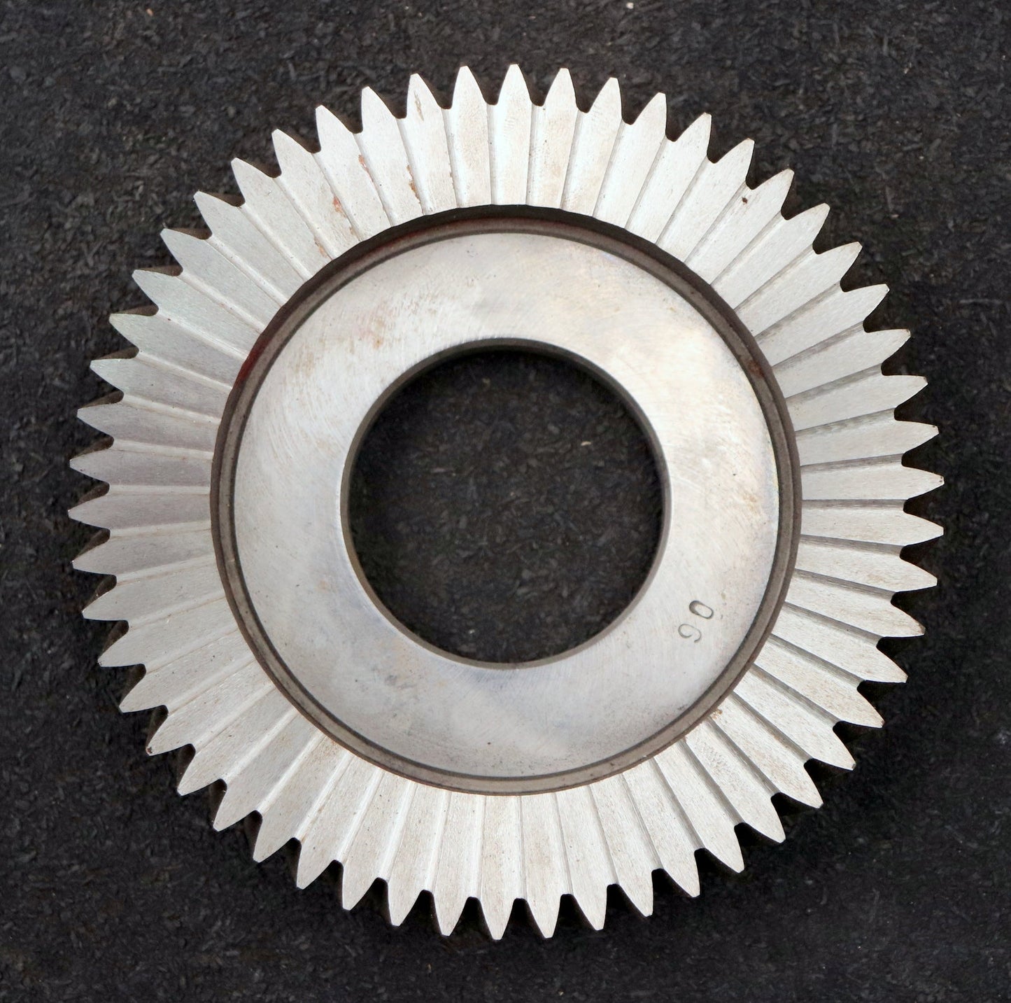 Bild des Artikels PWS-Scheibenschneidrad---Treppenschliff-m=-2mm-EGW-20°-Z=-54-Ø118x24xØ1-3/4"