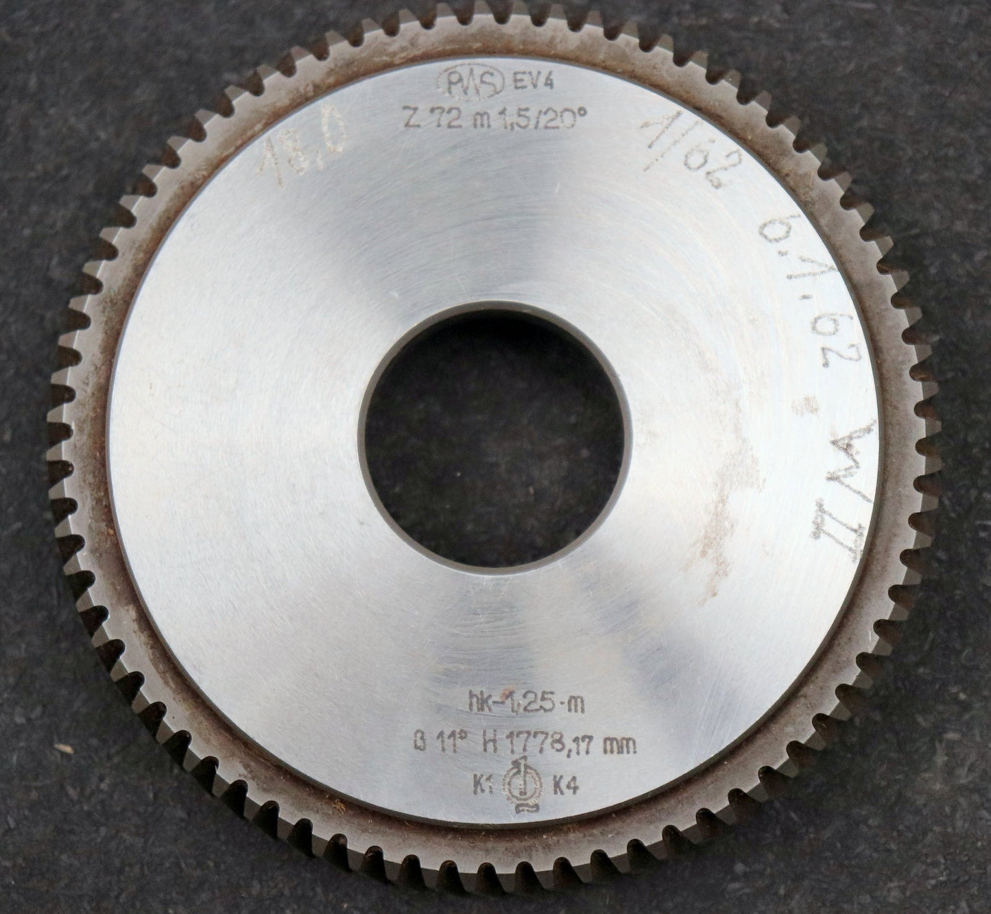 Bild des Artikels PWS-Scheibenschneidrad-mit-Treppenschliff-m=-1,5mm-EGW-20°-Z=-72-Stg.-1778,17mm