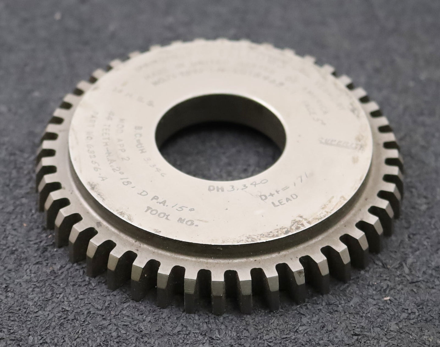 Bild des Artikels FELLOWS-Scheibenschneidrad-gear-shaper-m=-2mm-EGW-15°-Z=-44-ß=-H.A.=-2°18'