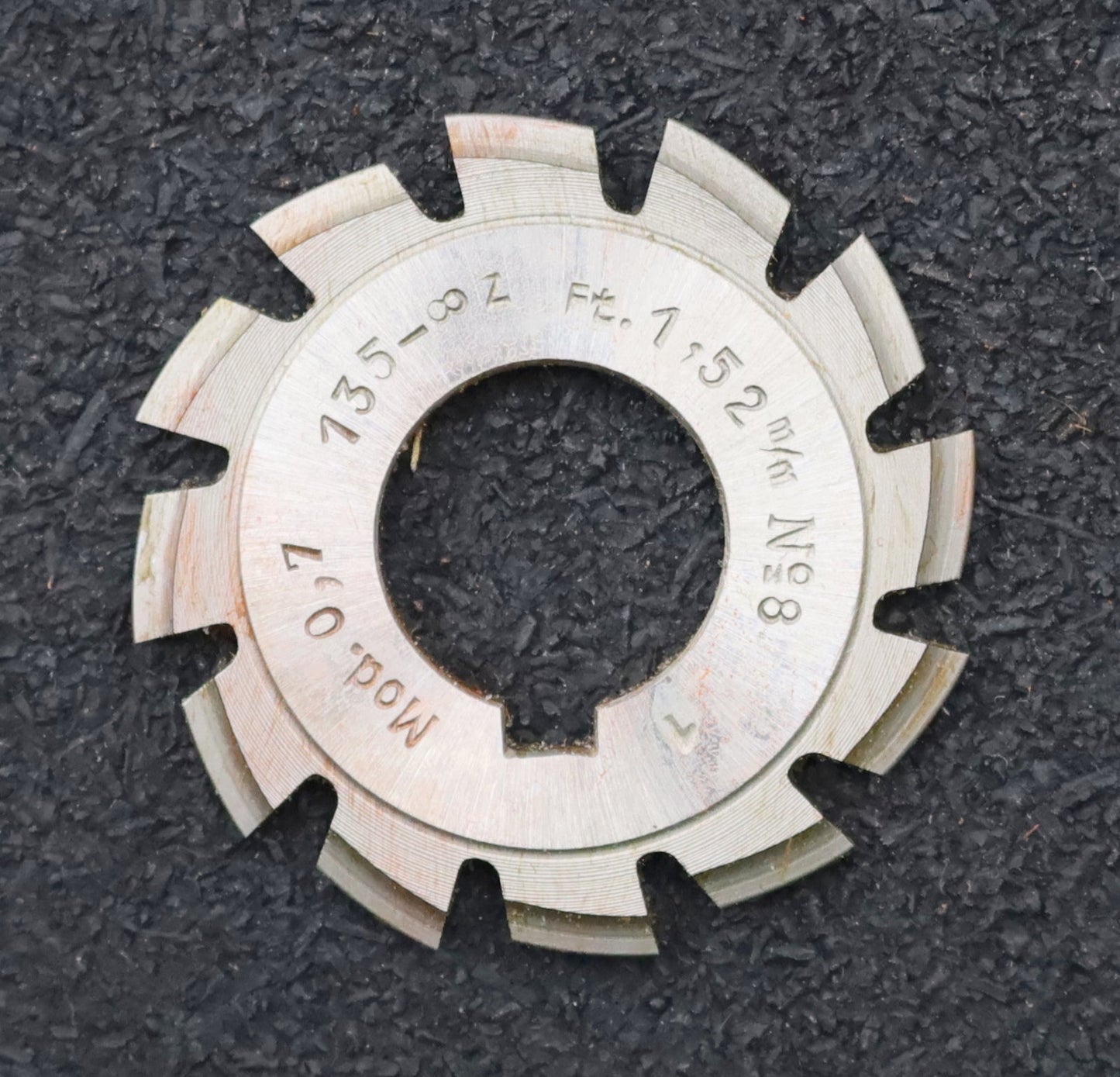 Bild des Artikels DOLD-Zahnformfräser-m=-0,7mm-No.-8-für-Z=-135-00-EGW-15°-gear-profile-cutter