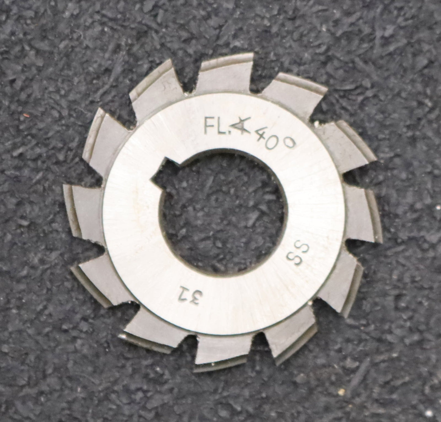 Bild des Artikels DOLD-Zahnformfräser-m=-0,45mm-No.-3-für-Z=-17-20-EGW-20°-LKN-gear-profile-cutter