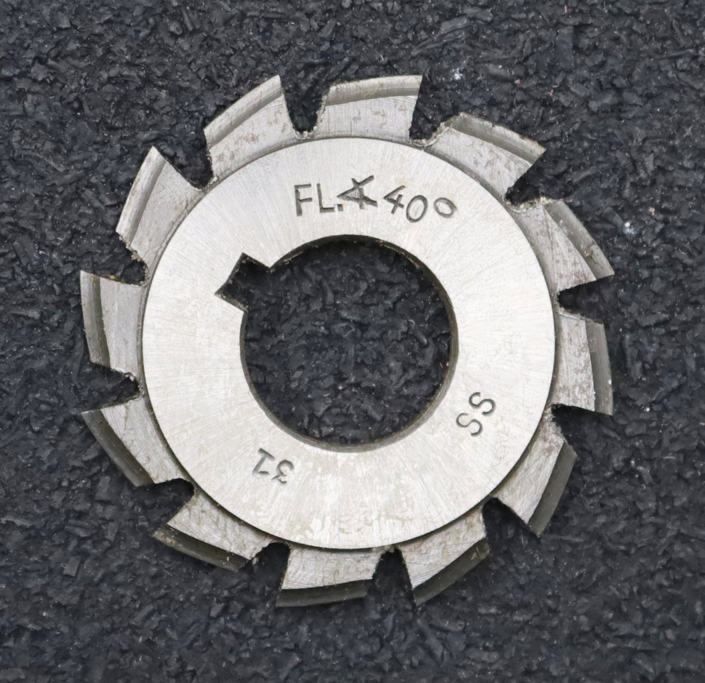 Bild des Artikels DOLD-Zahnformfräser-m=-0,45mm-No.-6-für-Z=-35-54-EGW-20°-LKN-gear-profile-cutter